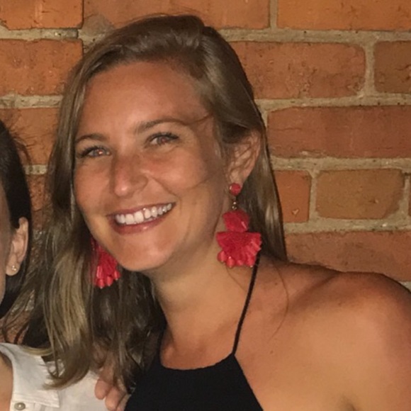 Meet your Posher, Austin - Picture 2 of 2